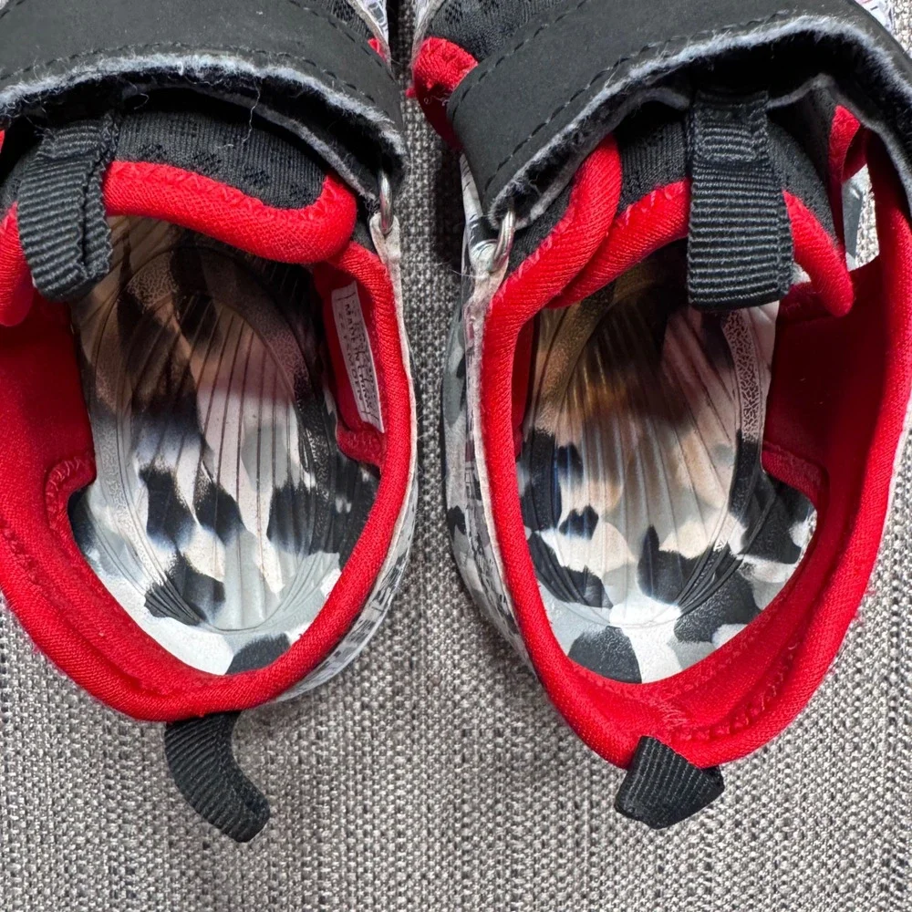 Dream Pairs Kids SDAS2305K Outdoor Adventure Sandals Black Red White Size 2